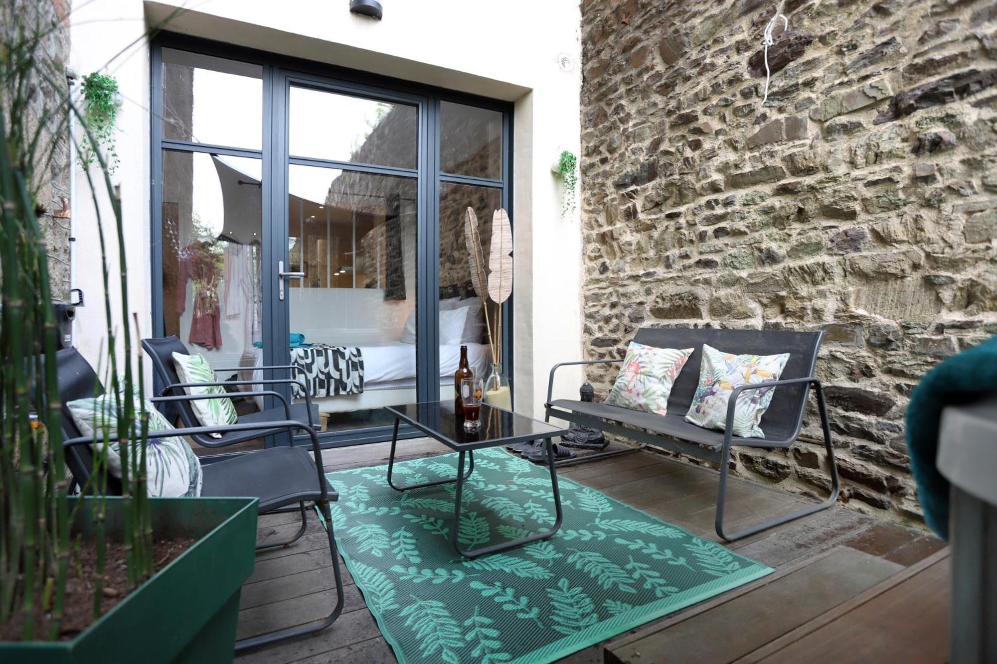 La Chouette Detente Fougeres Exterior photo